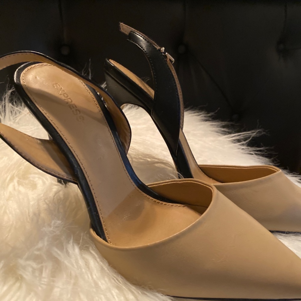Express Heel Shoes View 3